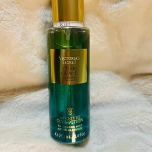 Victoria's Secret Pear Glacé Fragrance Mist - Green and Gold